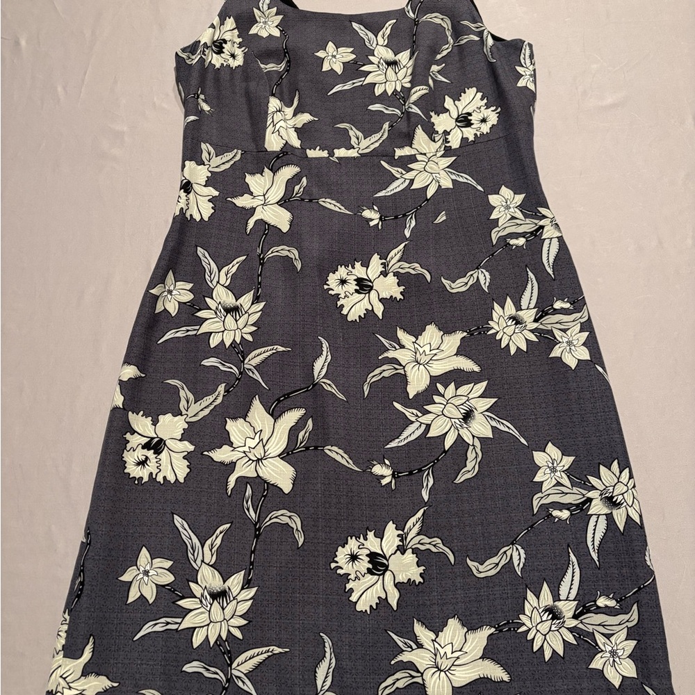 Tommy Bahama Silk Dress Women Sz10 Gray Floral Sleeveless Shift Resort 21-TW6337